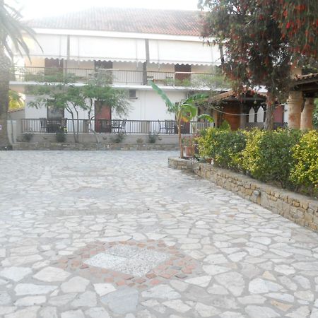 Assimakis Hotel Finikounta Exterior foto