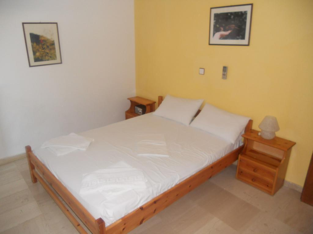 Assimakis Hotel Finikounta Quarto foto